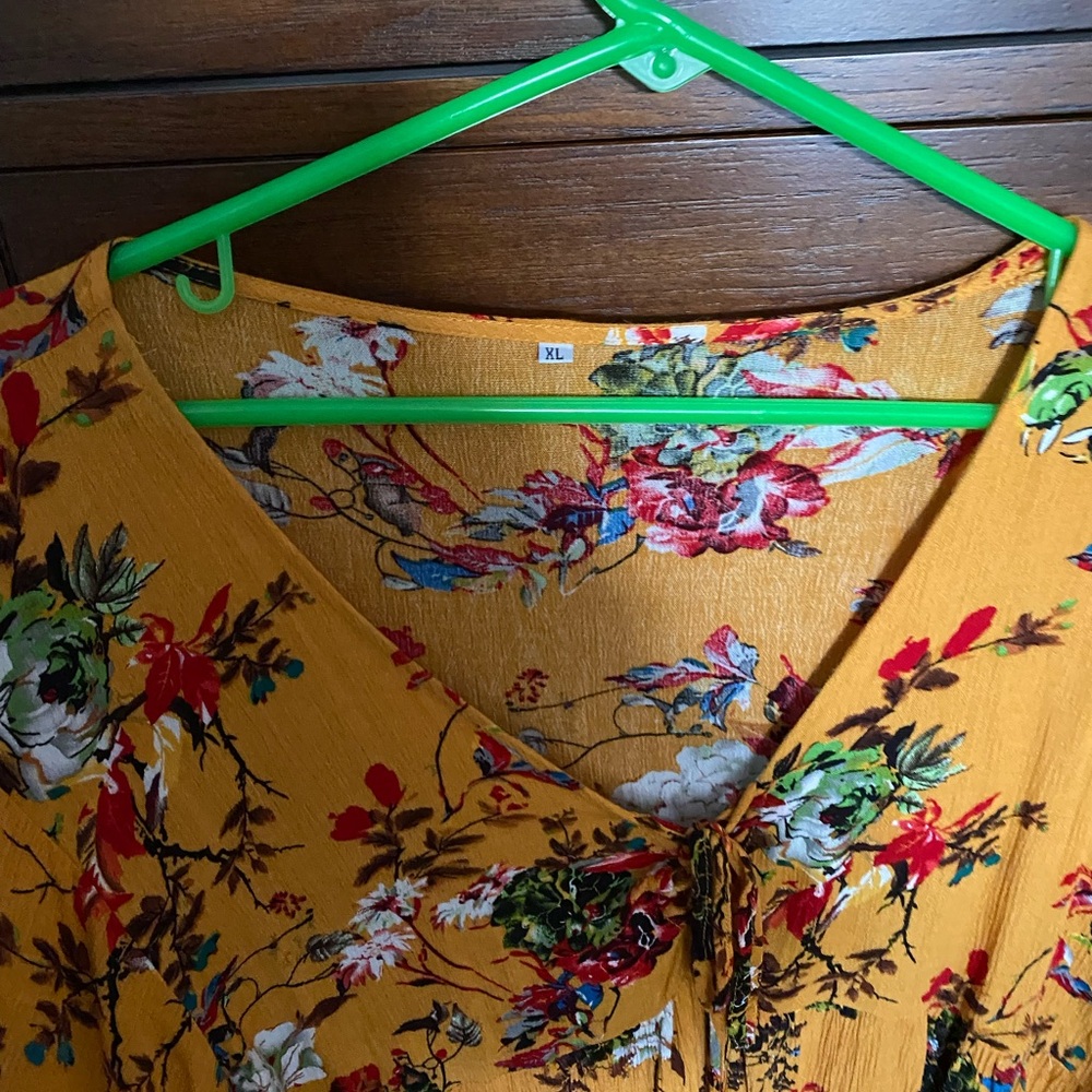 Floral Yellow Dress with Lace-Up Front - Picture 9 of 10